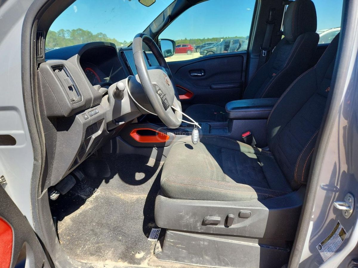 Nissan Frontier 2025 — миниатюра 7