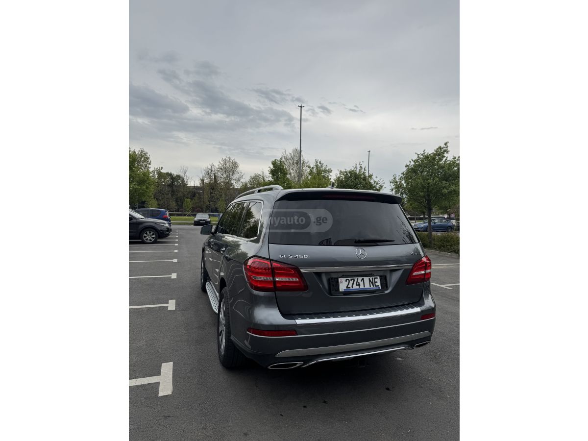 Mercedes-Benz GLS 450 - фото 2