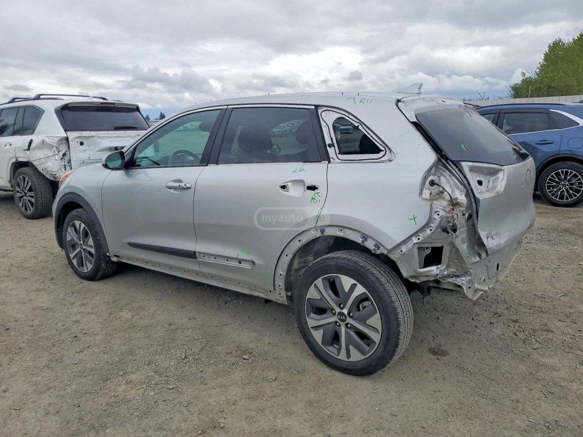 Kia Niro - фото 2