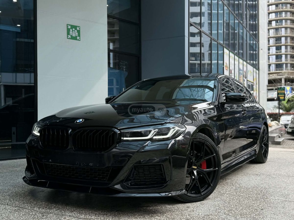 BMW 530 - фото 1