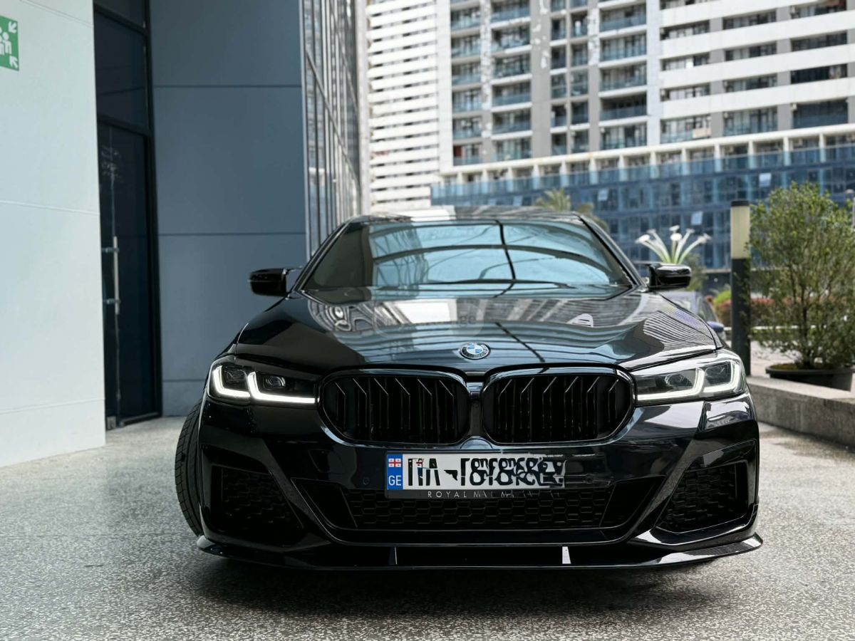 BMW 530 - фото 2