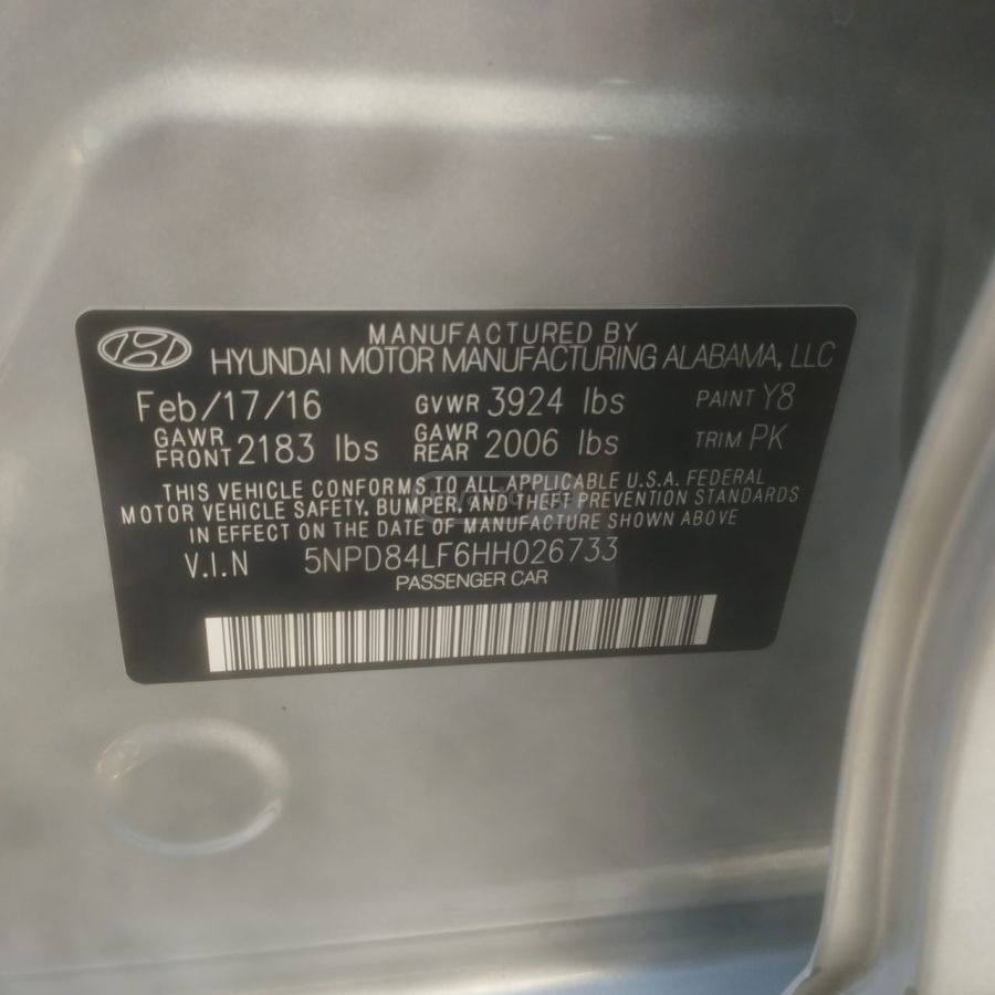 Hyundai Elantra - фото 12