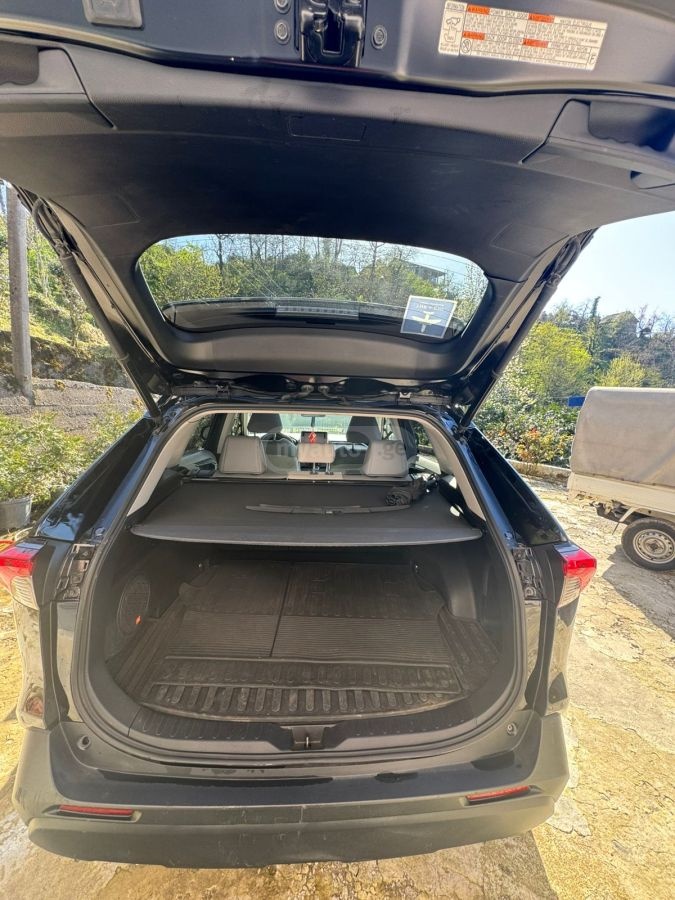 Toyota RAV 4 - фото 10