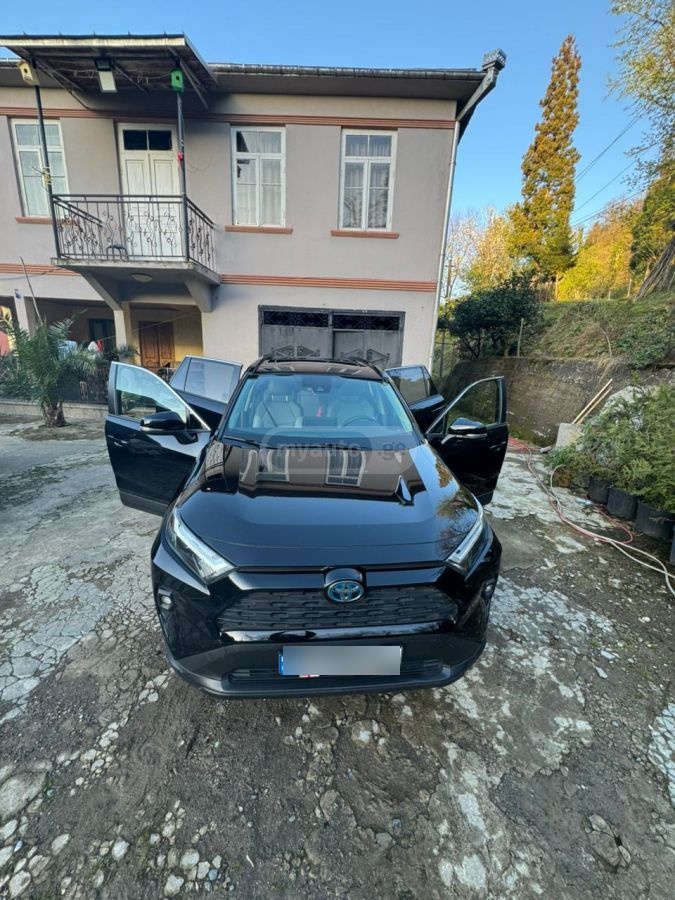 Toyota RAV 4 - фото 5