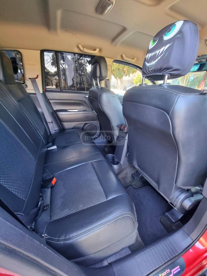 Jeep Compass - фото 10