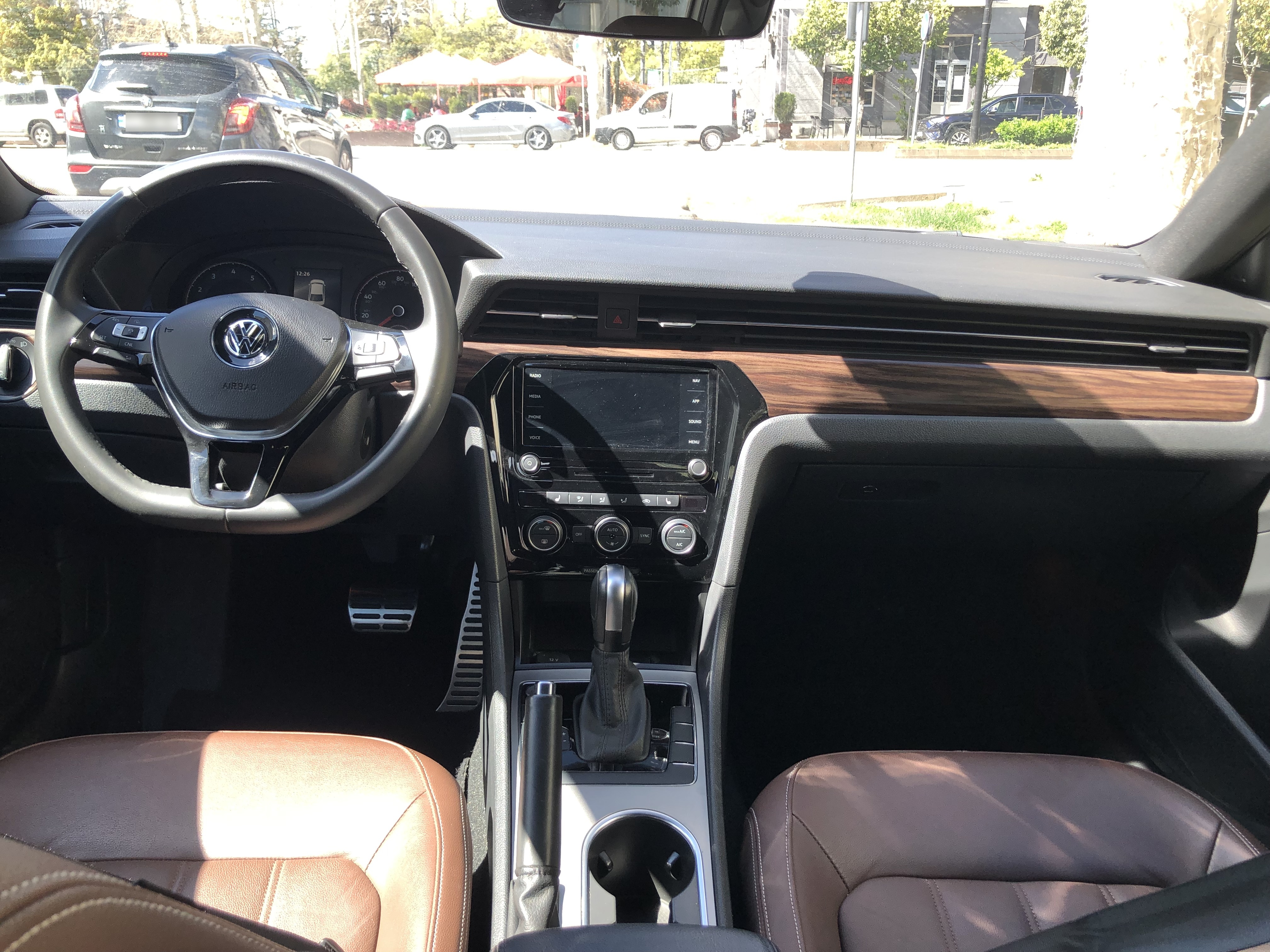 Volkswagen Passat Limited Edition 2022 — миниатюра 10