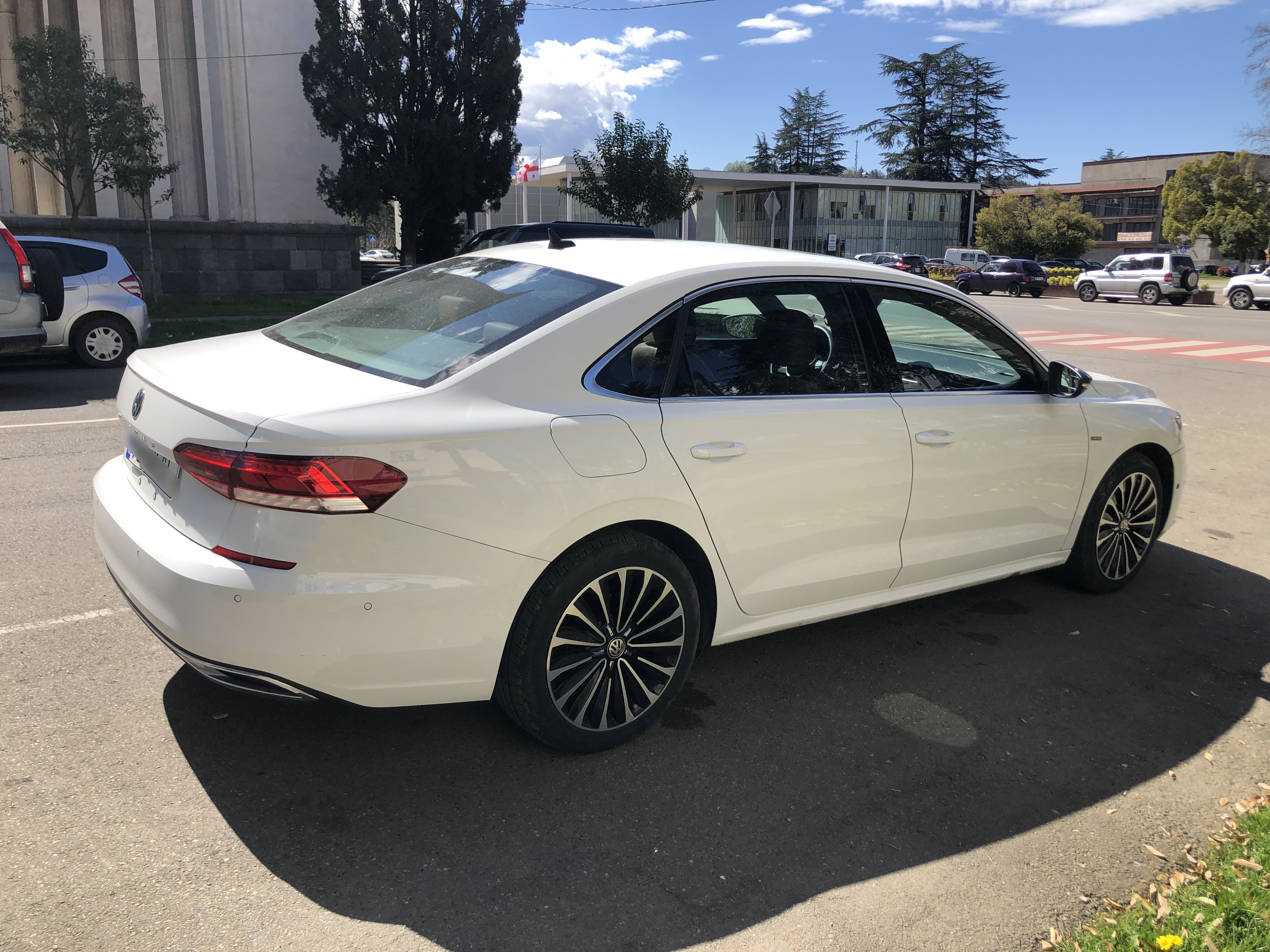 Volkswagen Passat Limited Edition 2022 — миниатюра 3