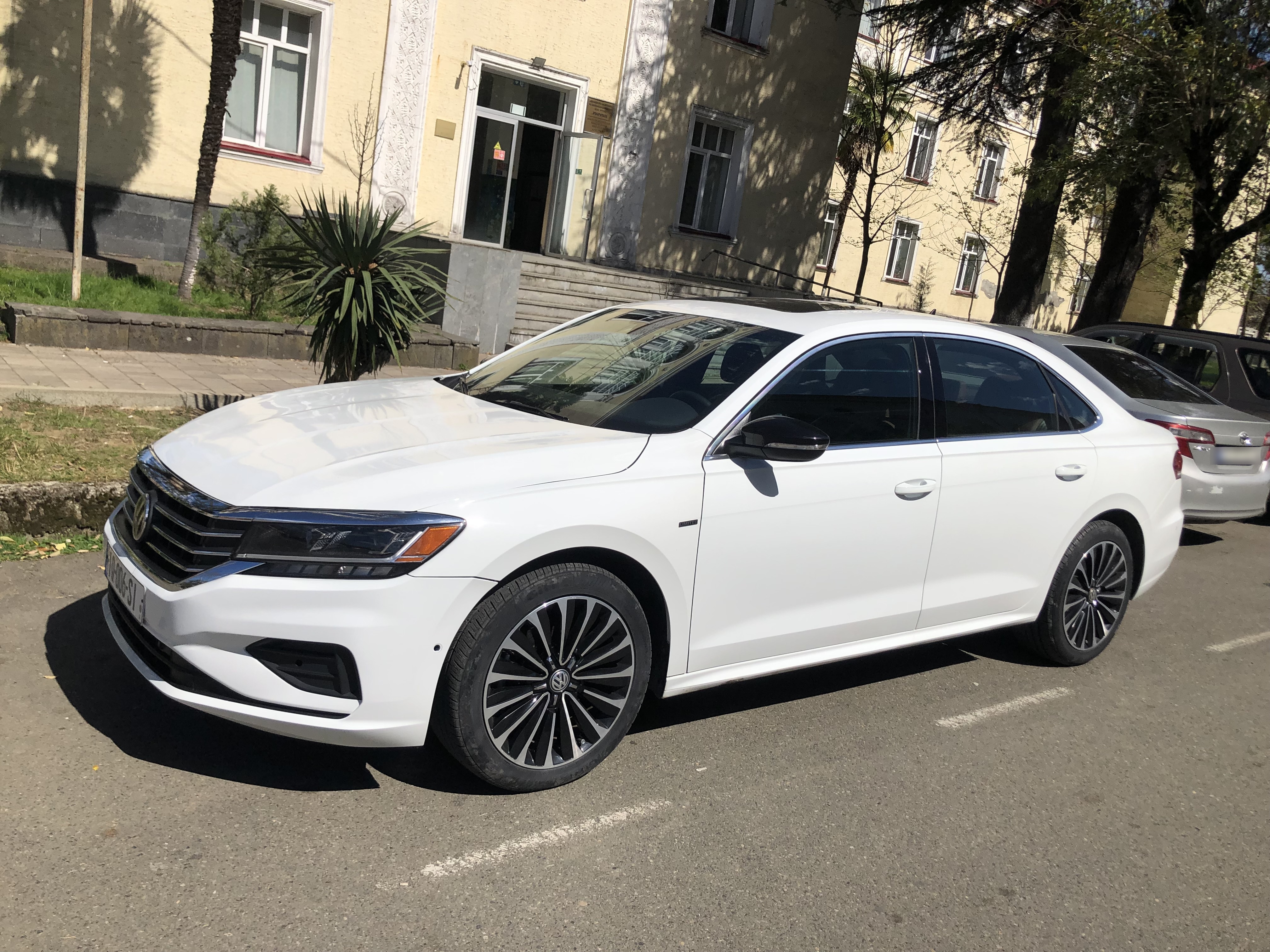Volkswagen Passat Limited Edition 2022 — миниатюра 7
