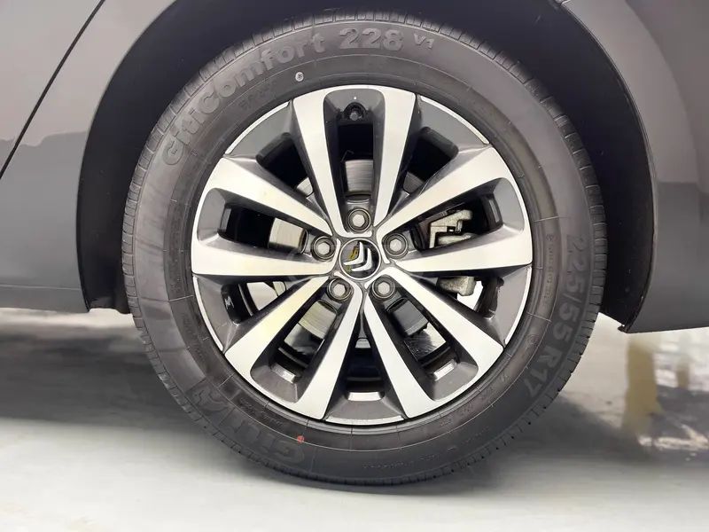 Citroen C6 2021 — миниатюра 11