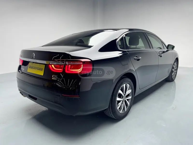 Citroen C6 2021 — миниатюра 7