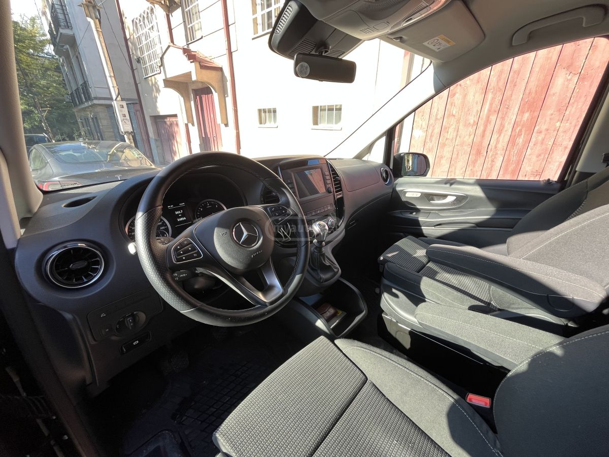 Mercedes-Benz Vito Tourer 116 2023 — миниатюра 7