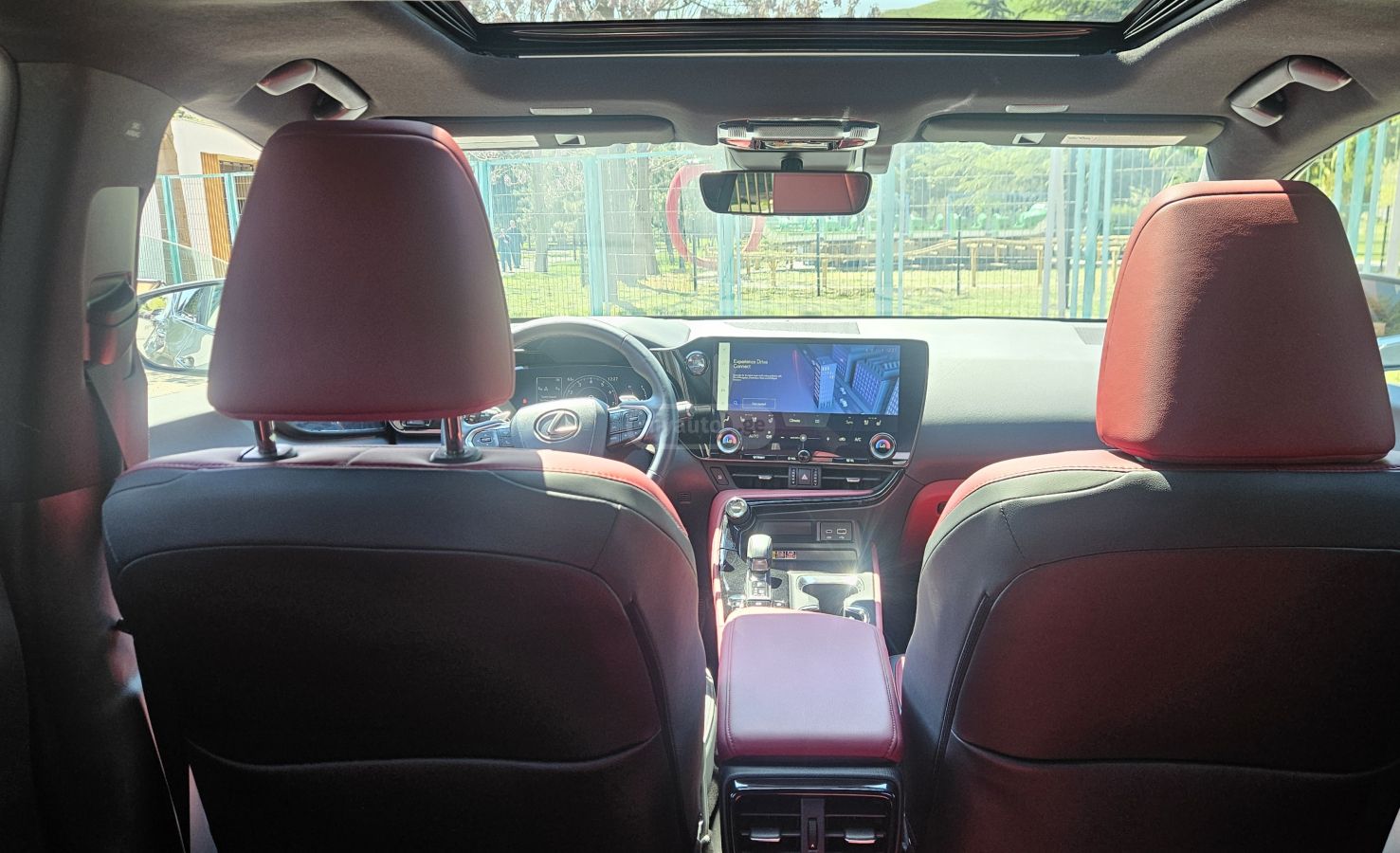 Lexus NX 350 - фото 12