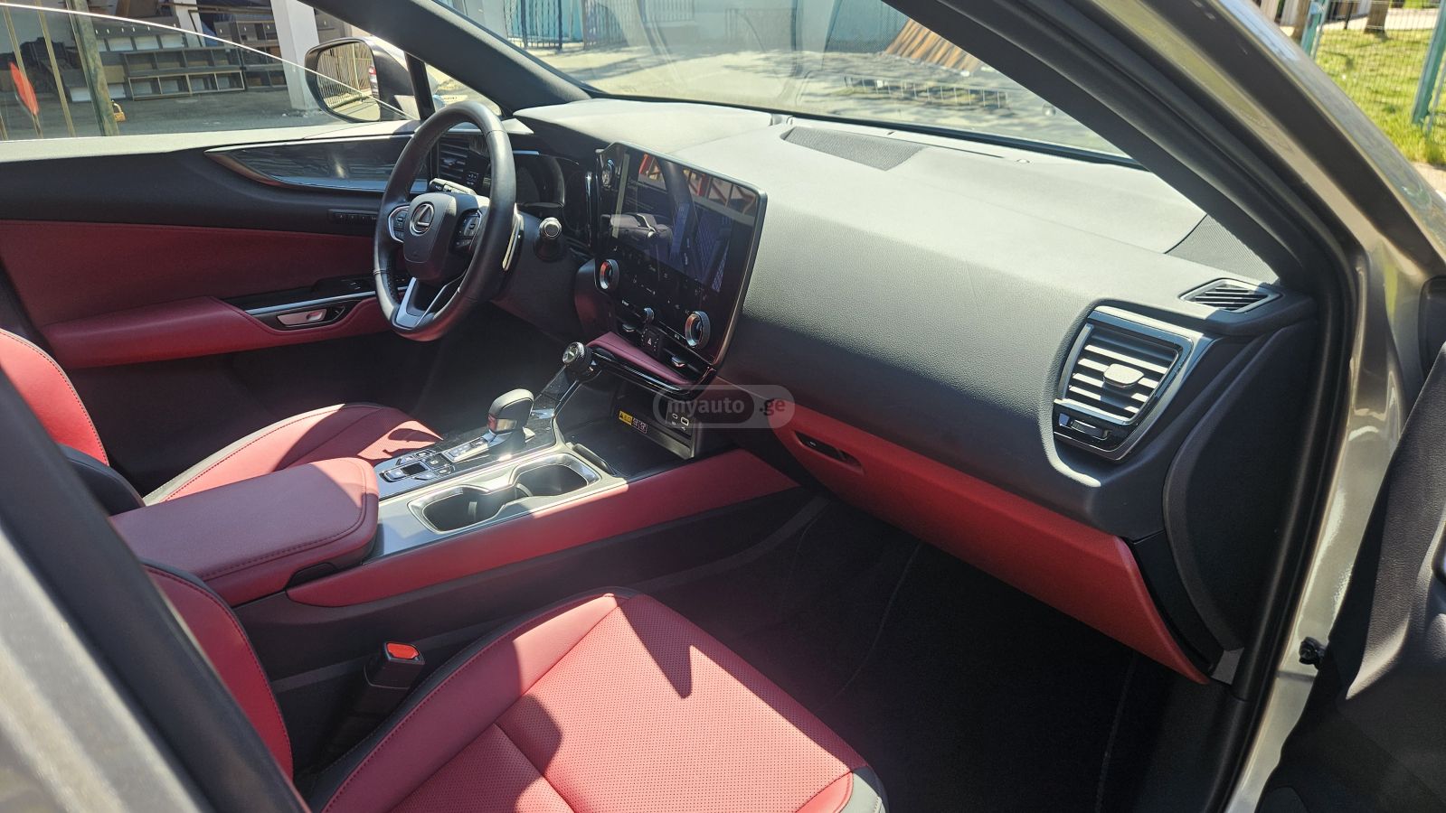 Lexus NX 350 - фото 15