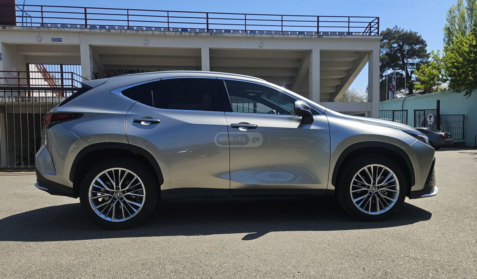 Lexus NX 350 - фото 8