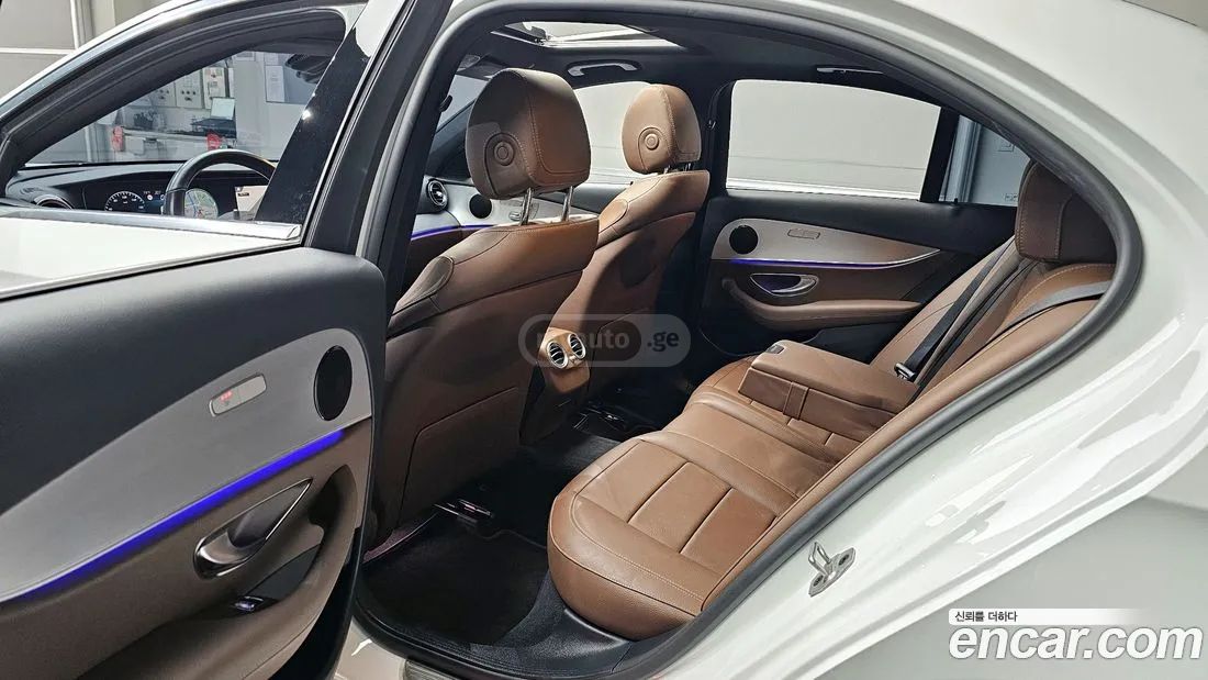 Mercedes-Benz E53 AMG - фото 11