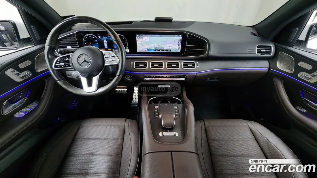 Mercedes-Benz GLS 63 AMG - фото 7