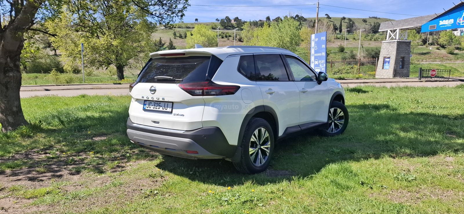 Nissan Rogue - фото 3