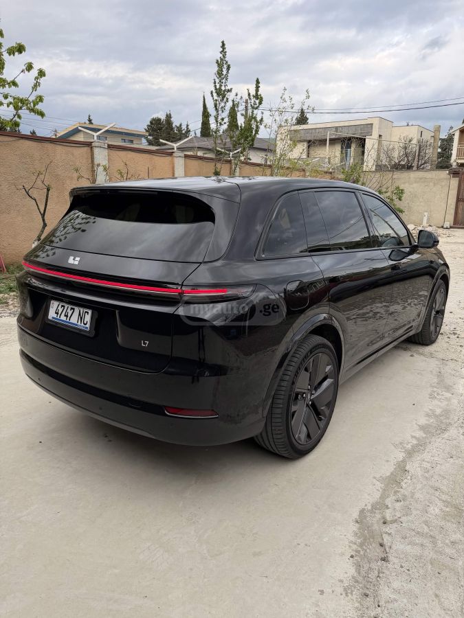 Lixiang L7 - фото 6