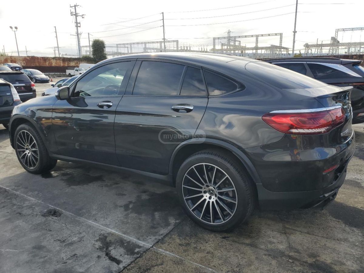 Mercedes-Benz GLC 300 Coupe 2022 — миниатюра 10