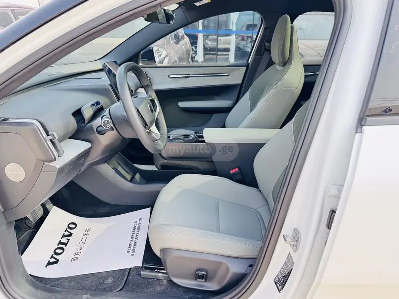 Volvo EX30 2025 — миниатюра 10