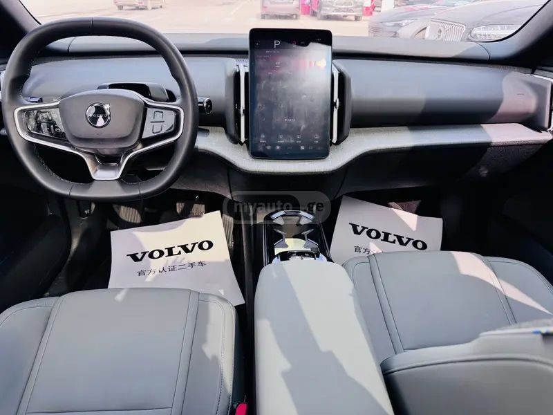Volvo EX30 2025 — миниатюра 7