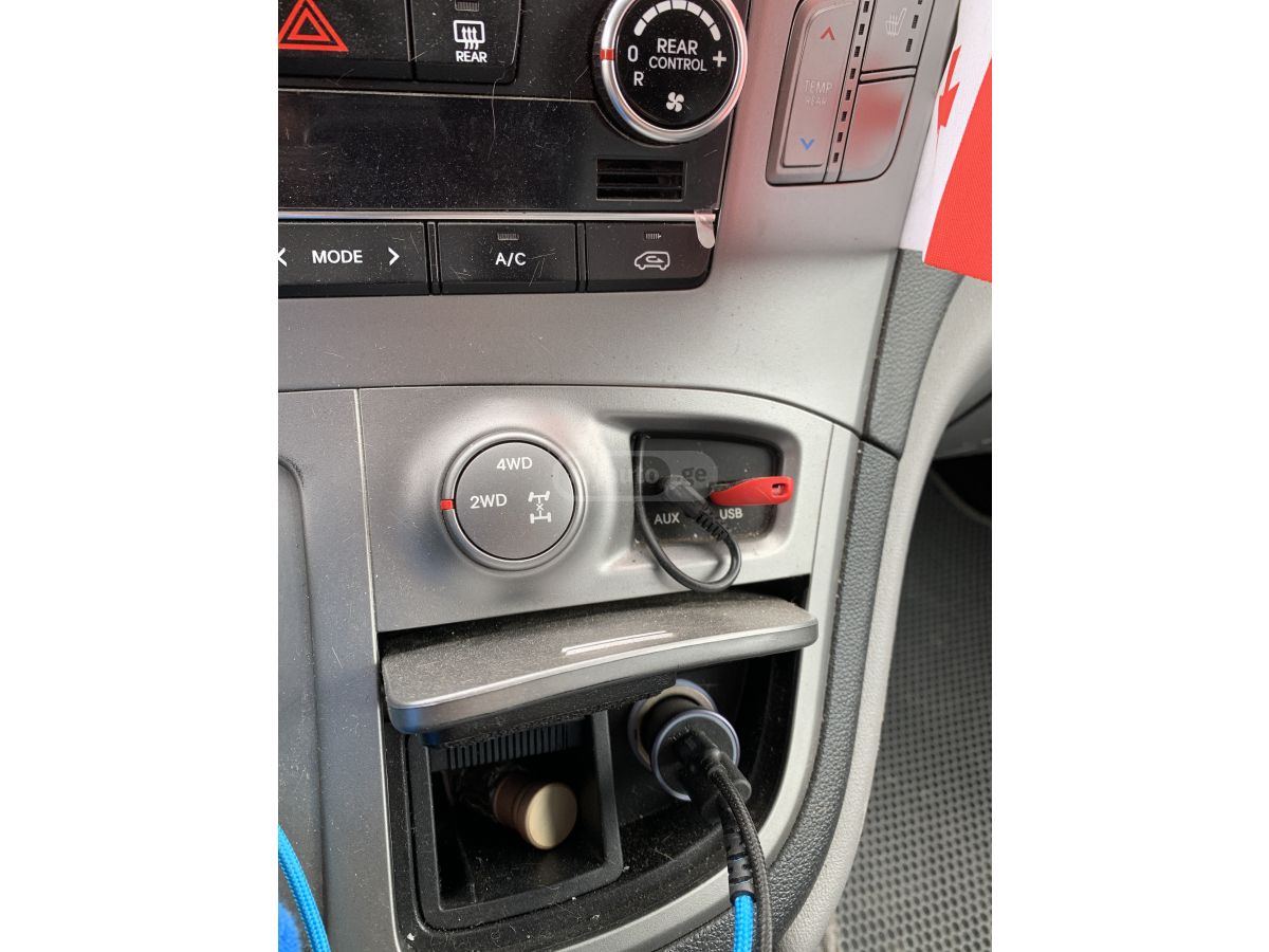 Hyundai Starex - фото 13