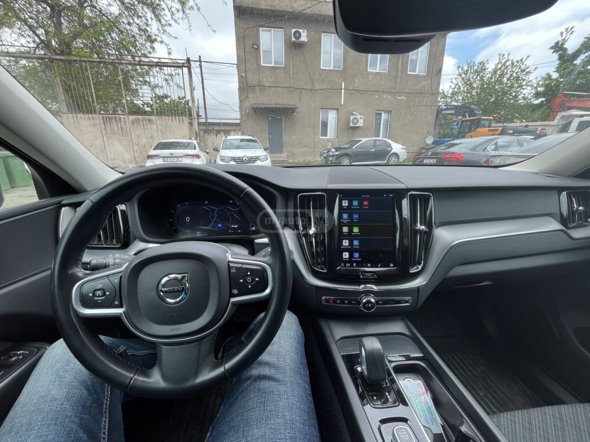 Volvo XC 60 2022 — миниатюра 11