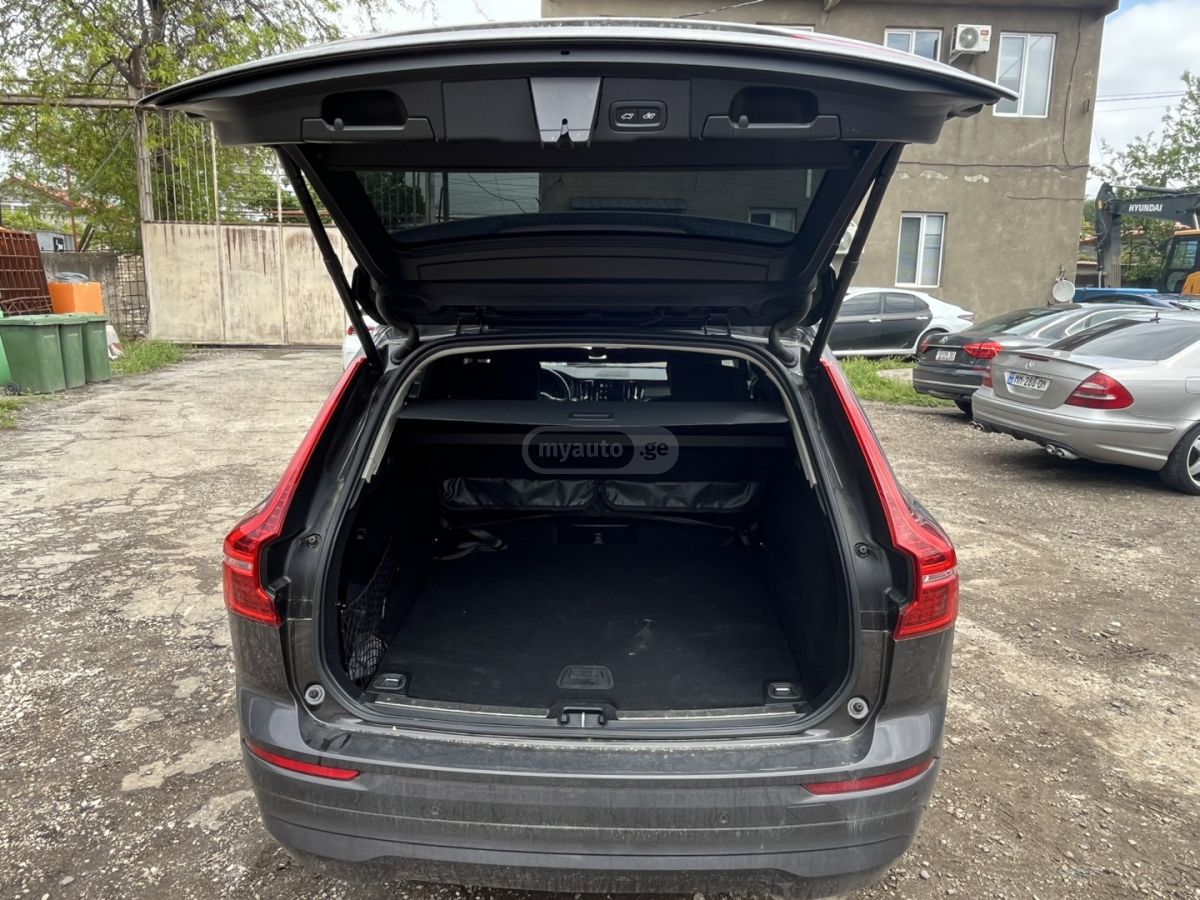 Volvo XC 60 2022 — миниатюра 6
