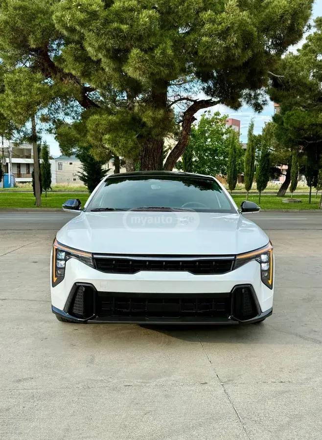 نمای دیگر Kia 2025