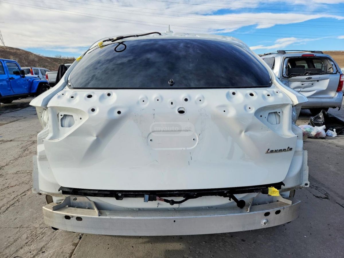 Maserati Levante BASE 2022 — миниатюра 6