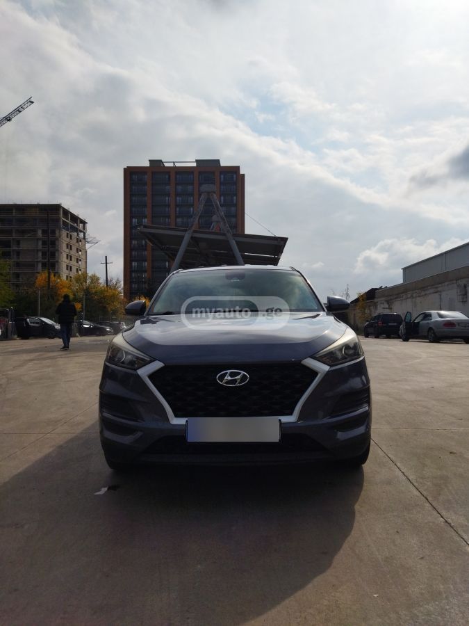 Hyundai Tucson - фото 1