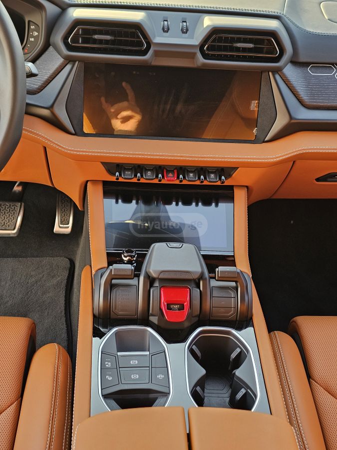 Lamborghini SE — миниатюра 5