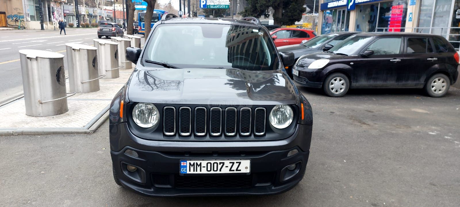 Jeep Renegade - фото 2