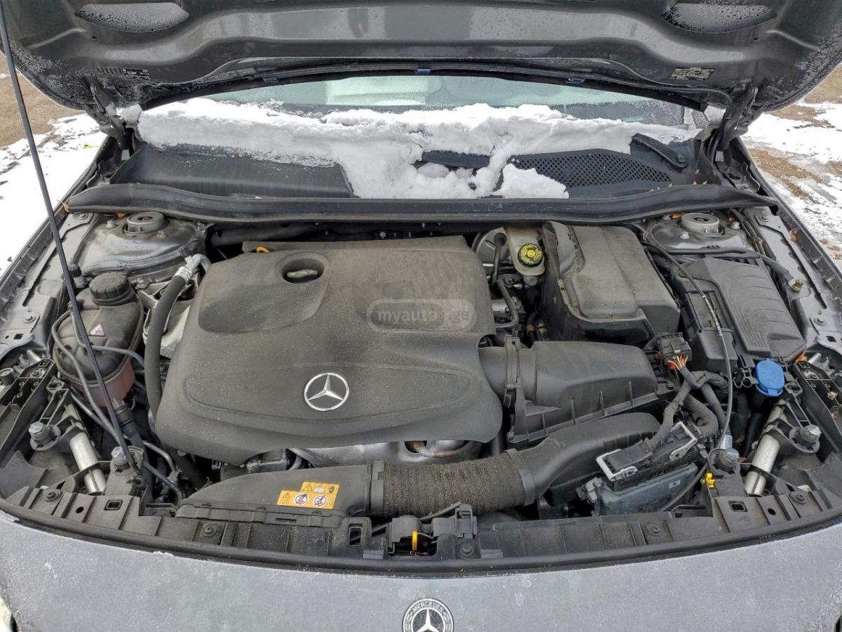Mercedes-Benz GLA 250 - фото 11