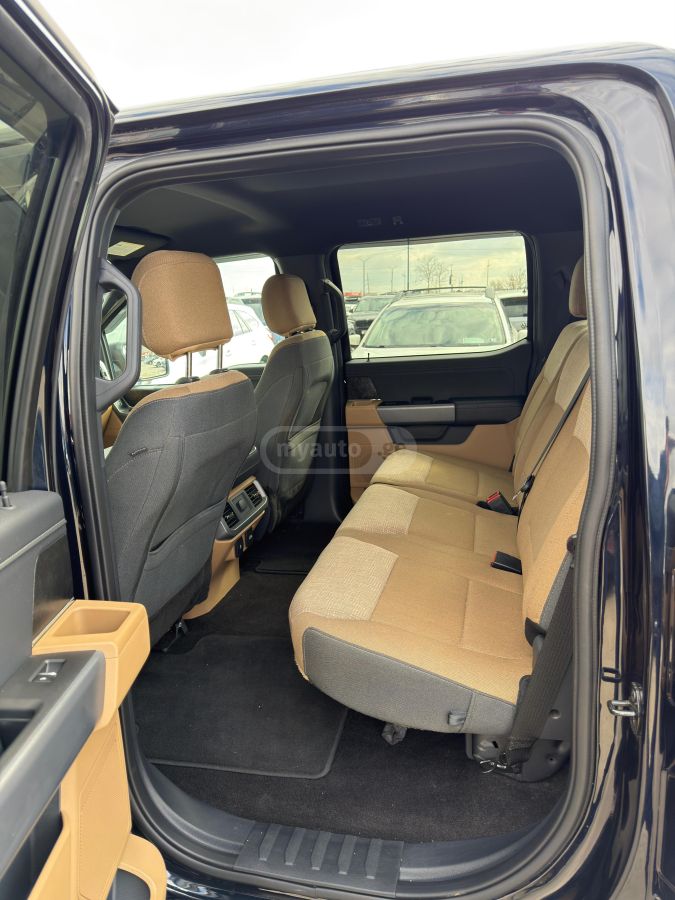 Ford F-150 - фото 15