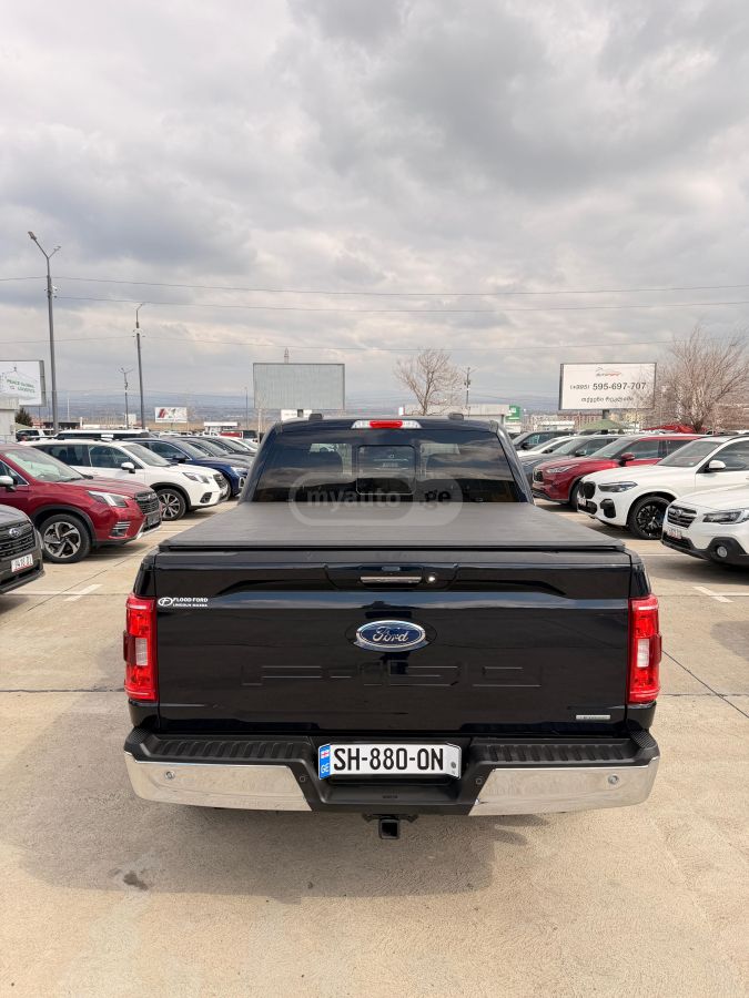 Ford F-150 - фото 4