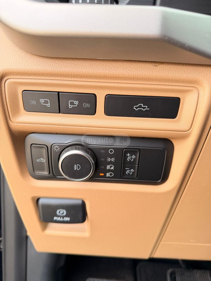 Ford F-150 - фото 7