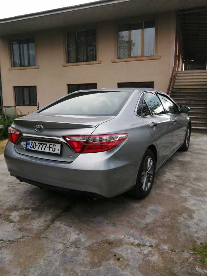 Toyota Camry - фото 5