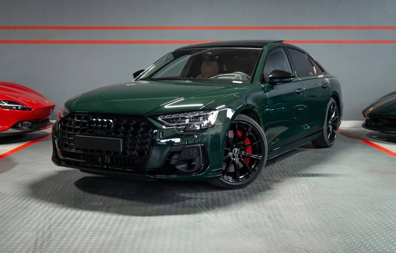 Audi S8 2025 — миниатюра 1