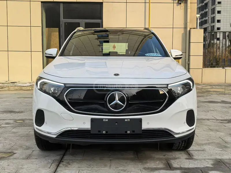 Mercedes-Benz EQA 300 2022 — миниатюра 2