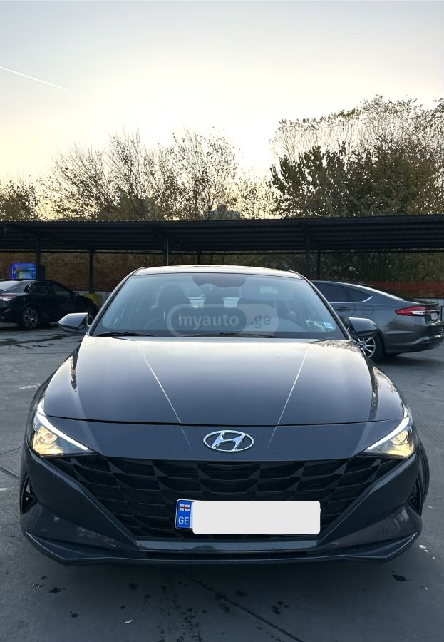 Hyundai SE 4dr Sedan CVT — миниатюра 4