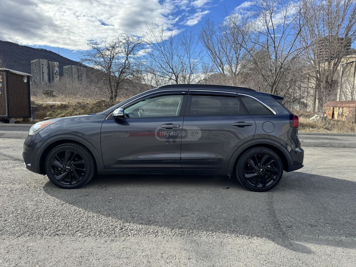 Kia Niro - фото 2