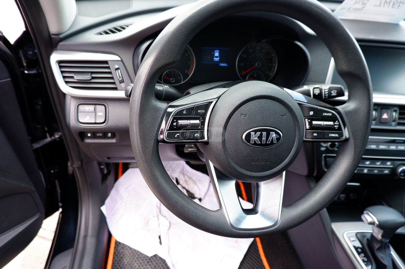 Kia Optima - фото 11