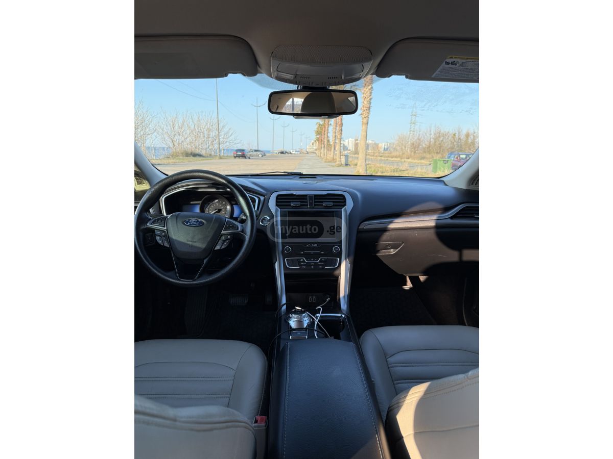 Ford Fusion - фото 13