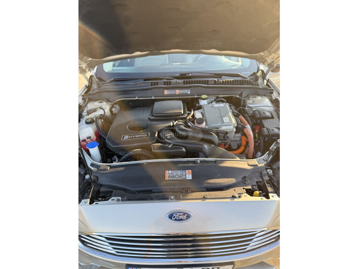 Ford Fusion - фото 14