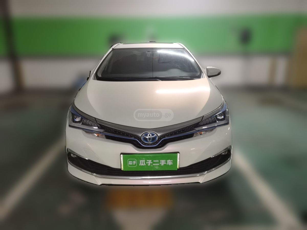 Toyota Corolla - фото 1