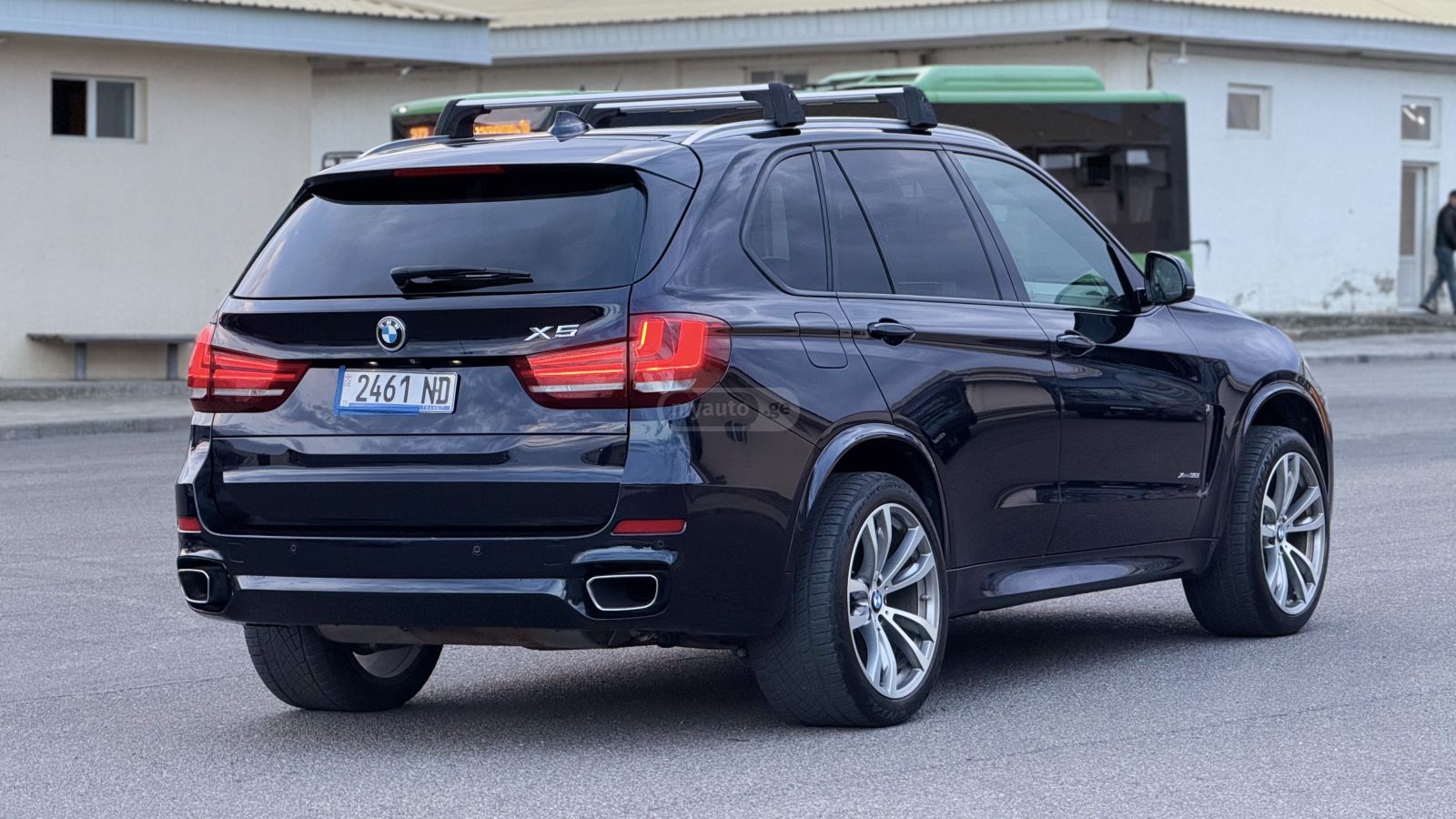 BMW X5 - фото 2
