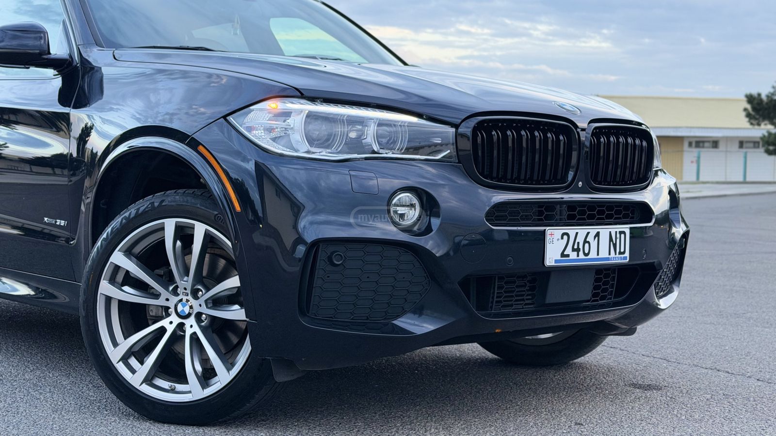 BMW X5 - фото 8
