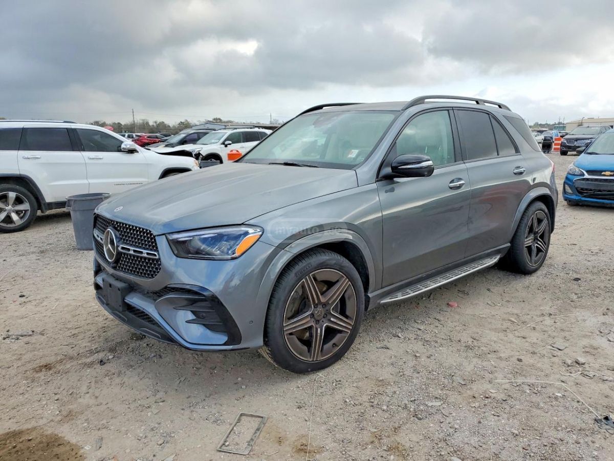 Mercedes-Benz GLE 450 2026 — миниатюра 1