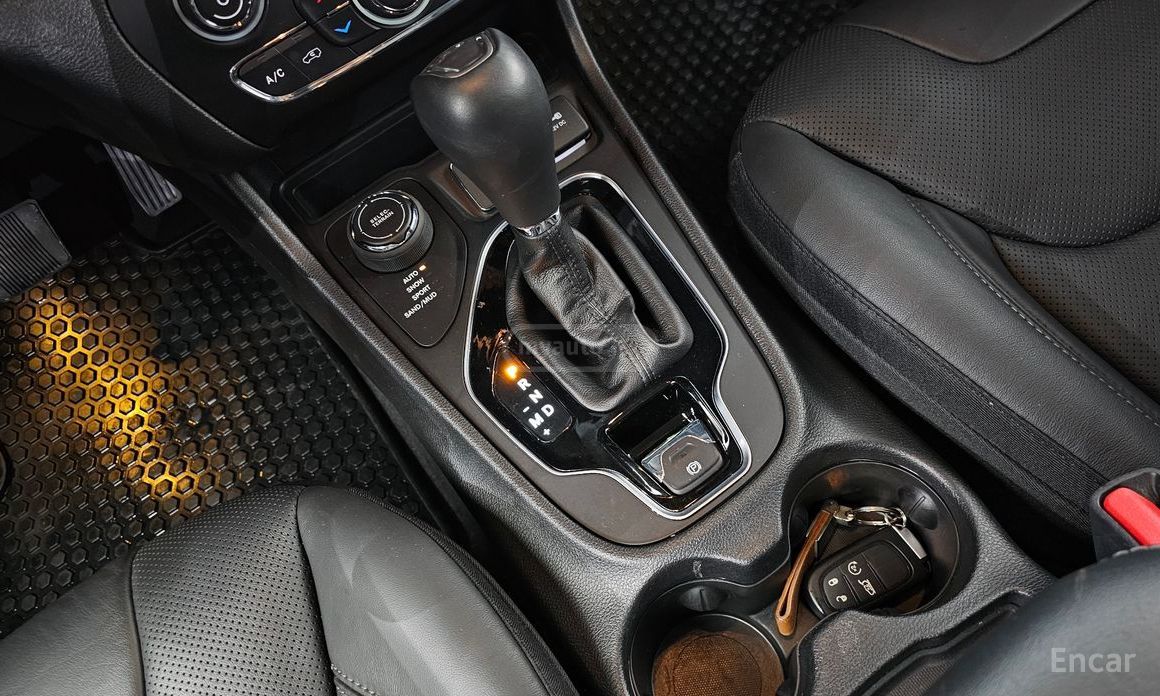 Jeep Overland — миниатюра 8